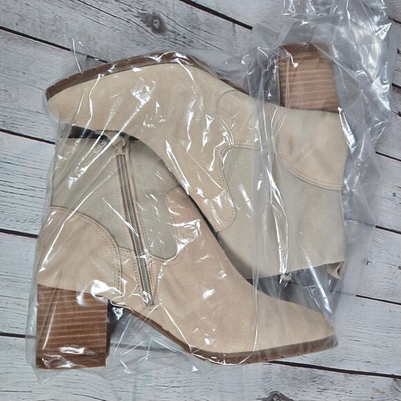 Violet & Red Loaded Knit Cuff Bootie Tan Neutral Comfort Fall Winter 9.5 NWT - Picture 10 of 10